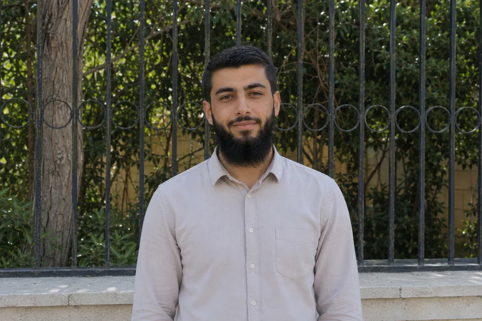 الأستاذ عمر سامح