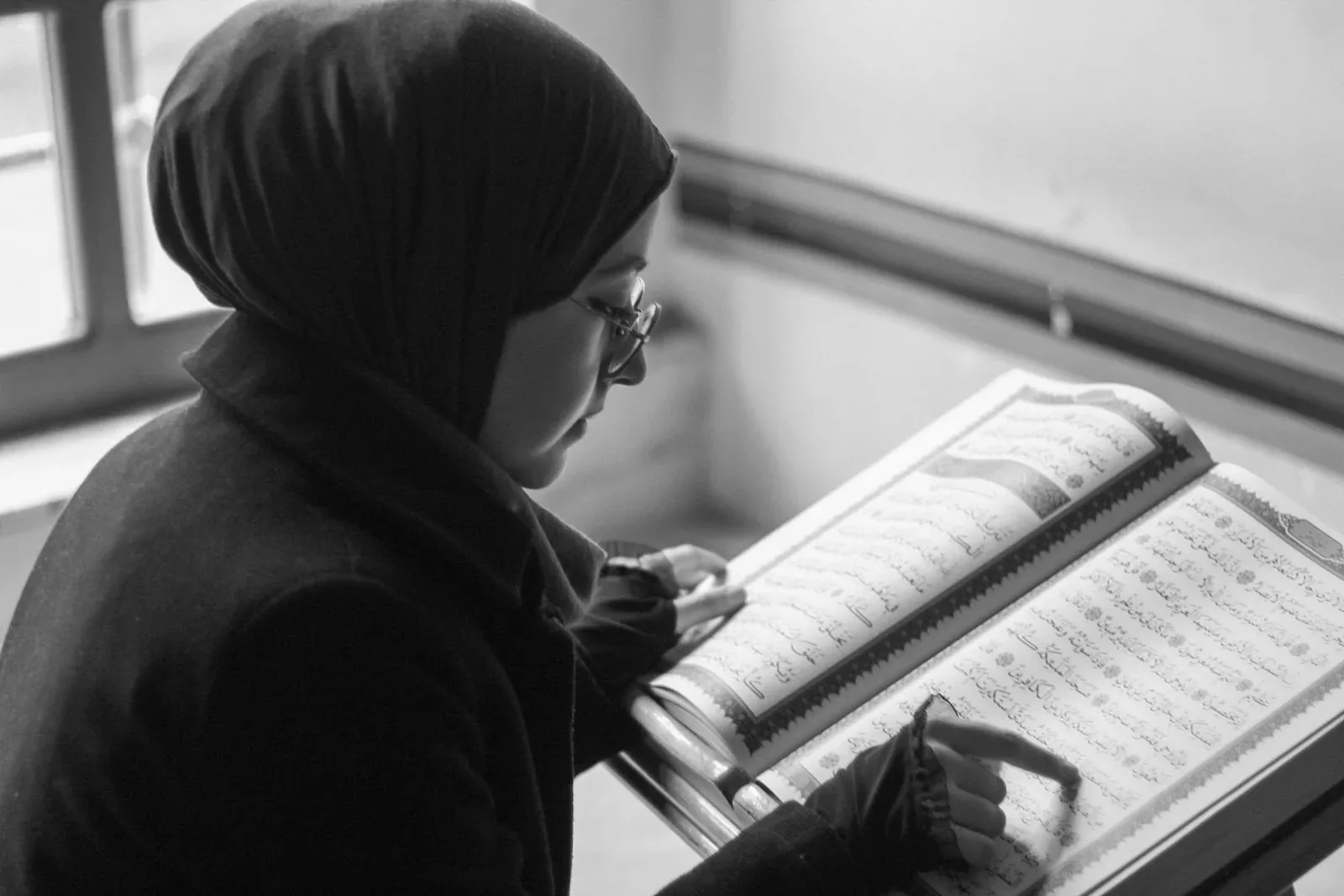 بيئة تعلم قرآن خاصة للأخوات
