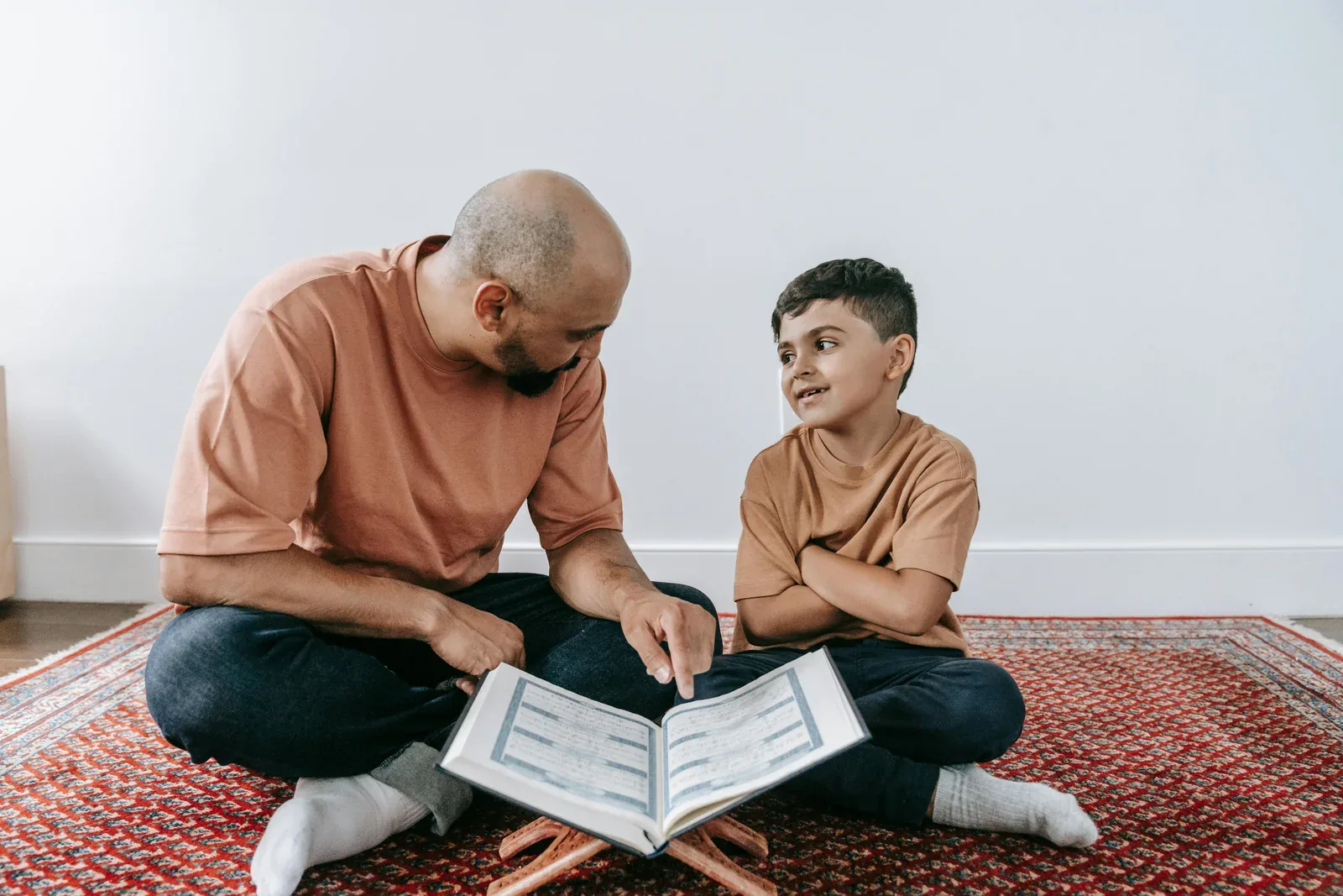 Tajweed for Kids: How Parents Can Help Without Pressure